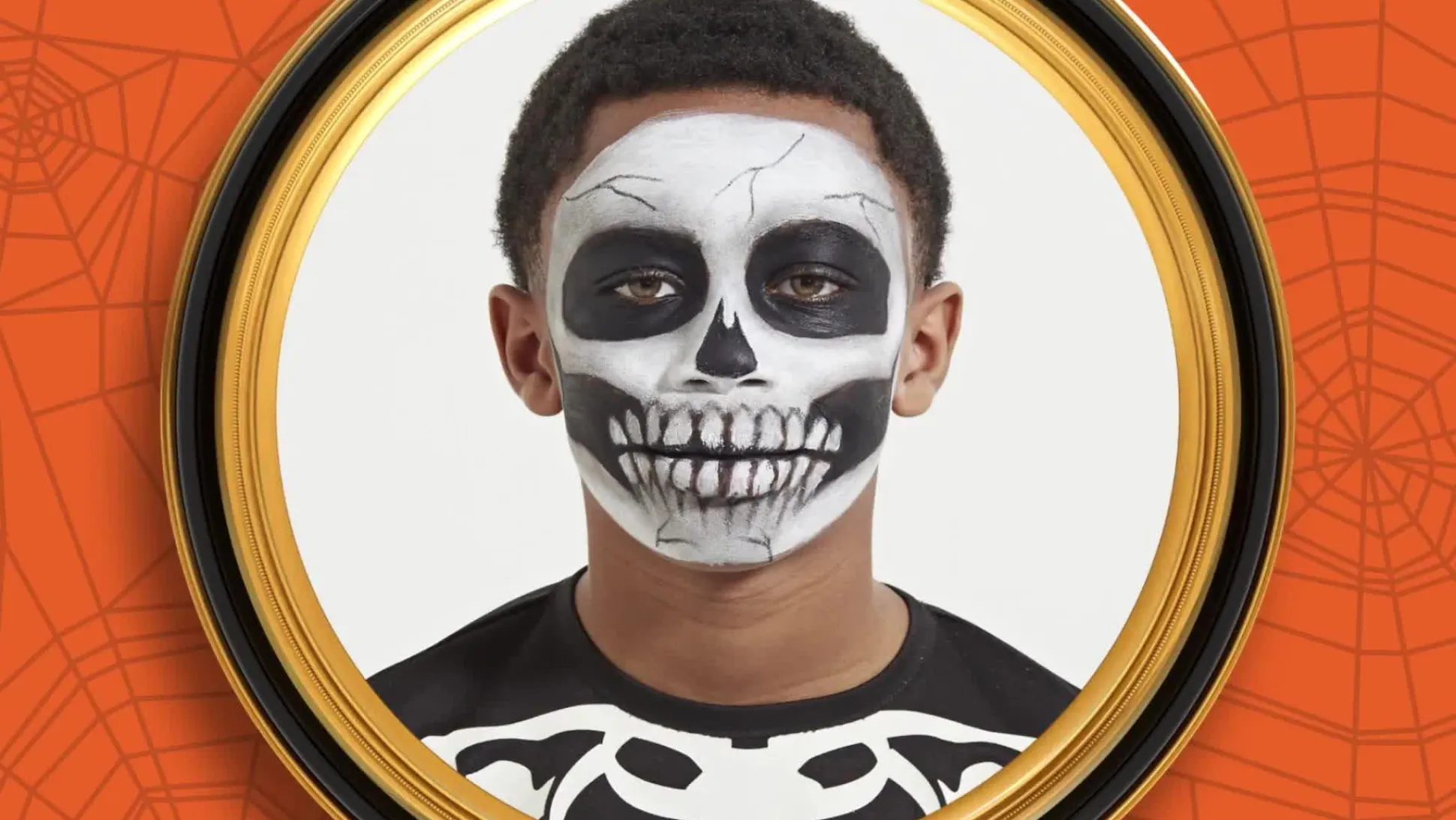 Hot Black Grease Makeup 0.49Oz Makeup