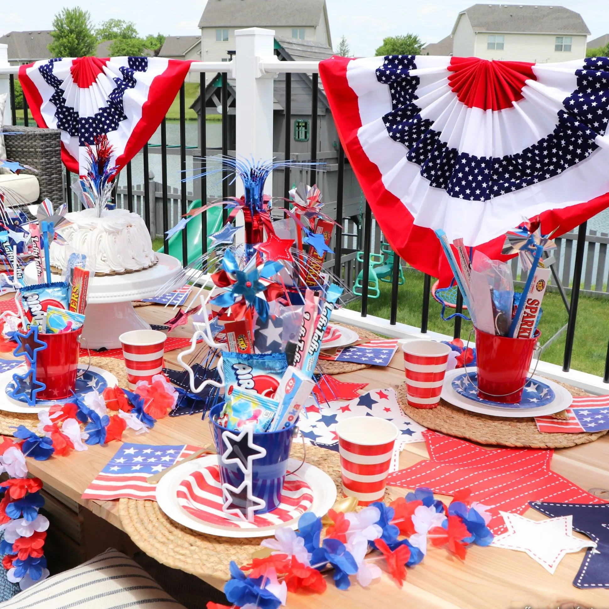 Online Metal Favor Pail Candy Boxes